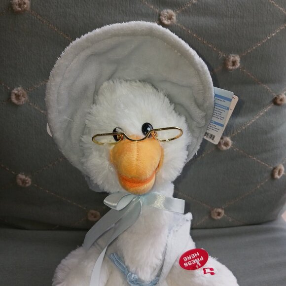 Cuddle Barn - Mother Goose Animated Stuffed Animal, Talking, Story-Telling Plush - Picture 3 of 10